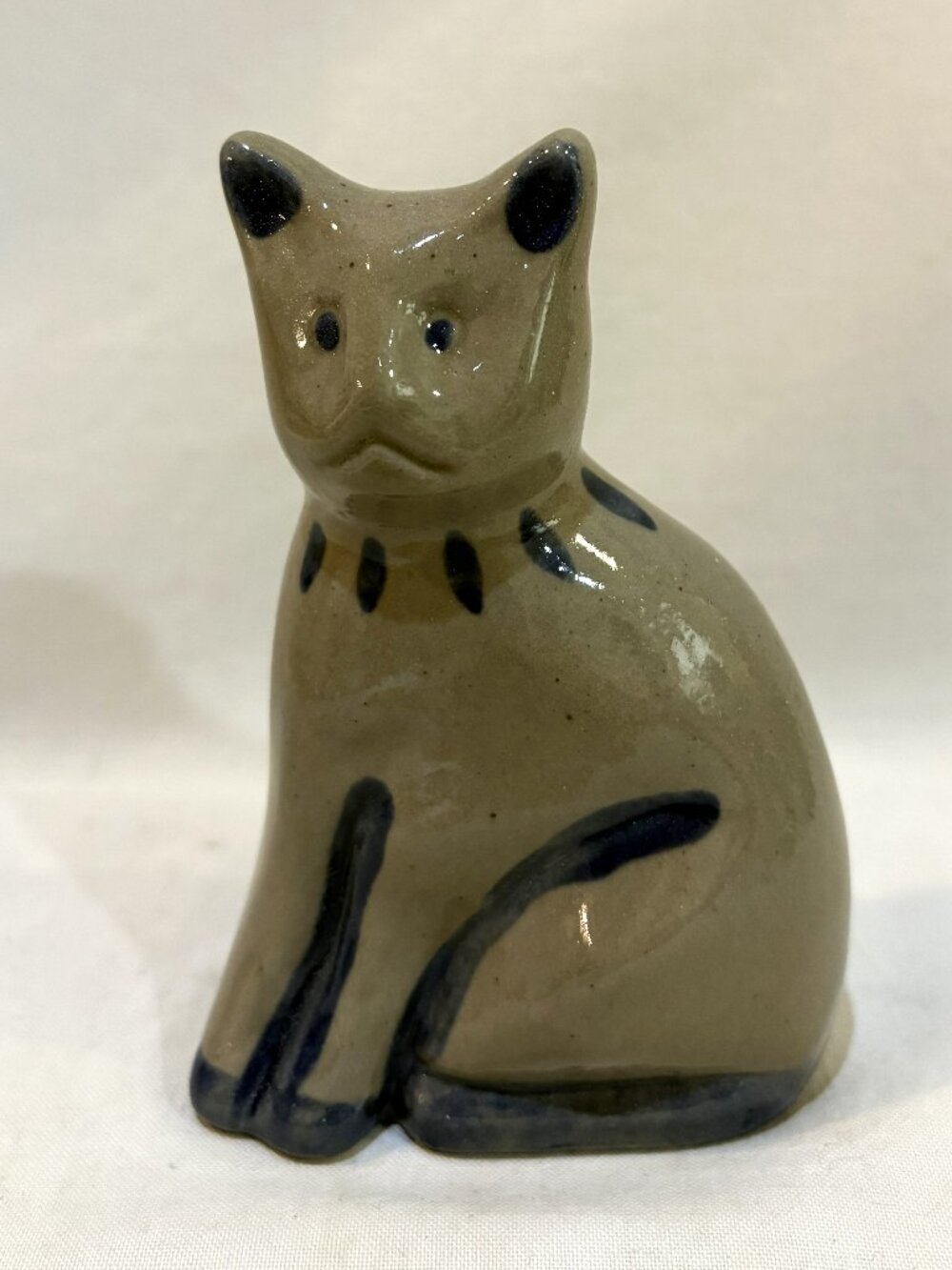 Vintage Beaumont Brothers Pottery BBP Salt Glaze Cat Figurine